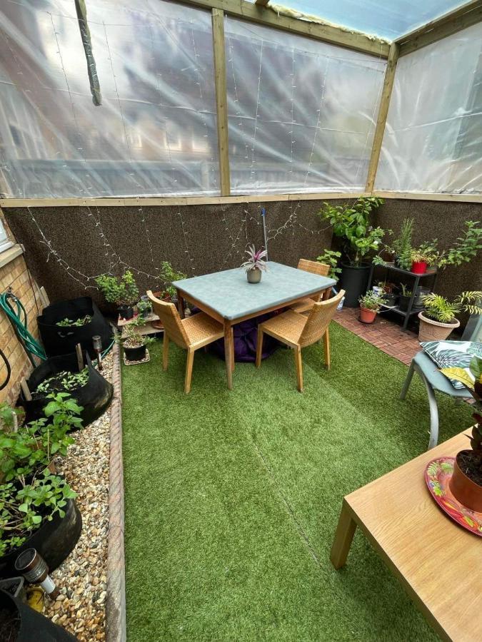 Cozy Homestay Croydon Eksteriør billede